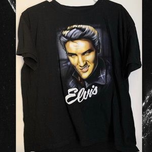 90s vintage style Elvis T Shirt.